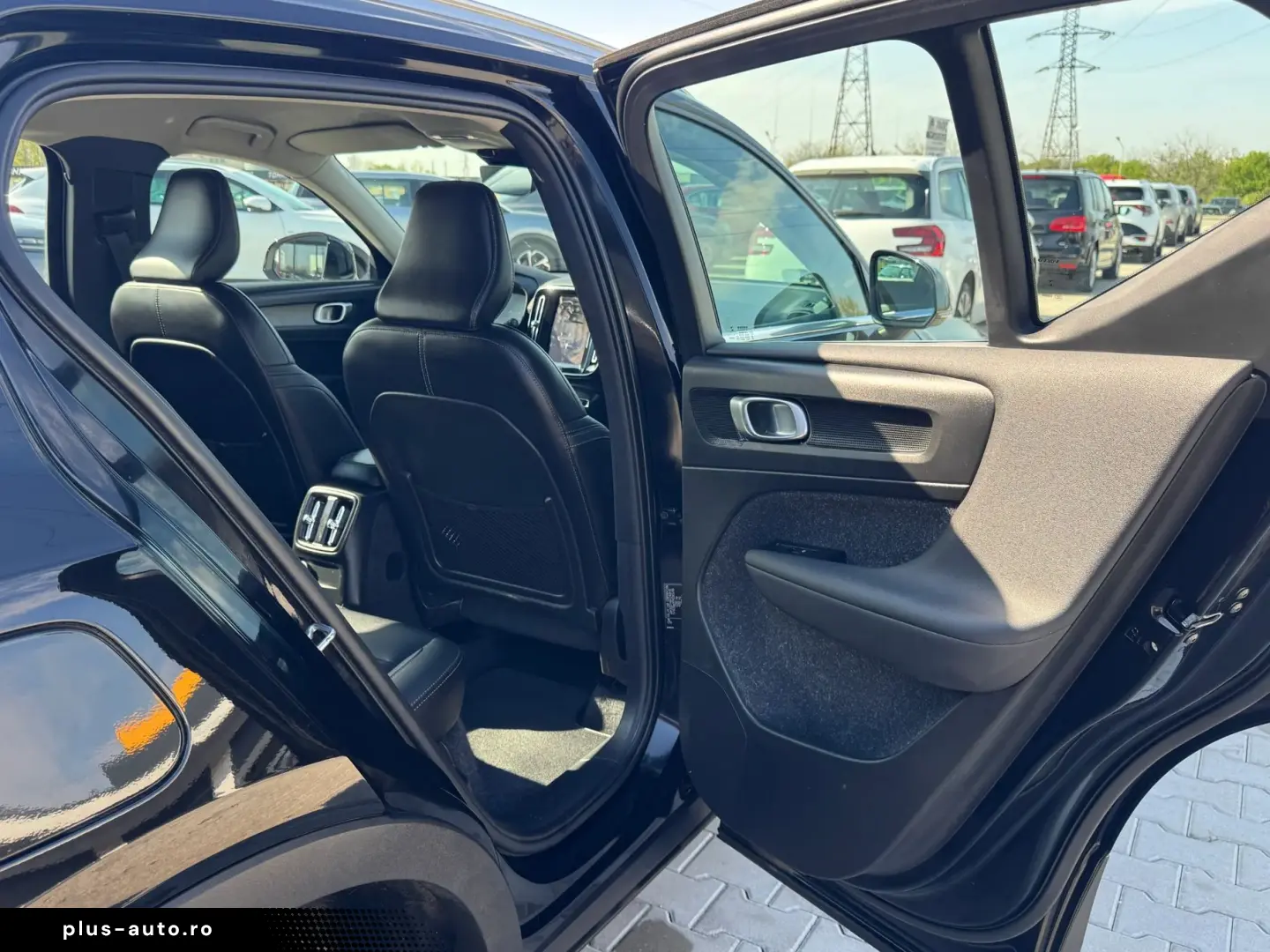 Volvo Xc-40