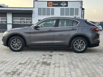 Alfa-Romeo Stelvio