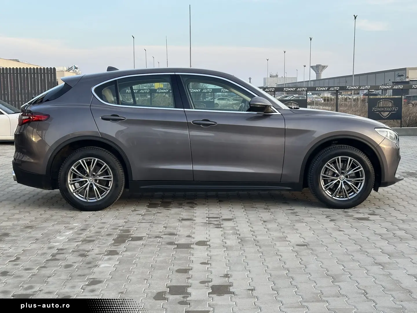 Alfa-Romeo Stelvio
