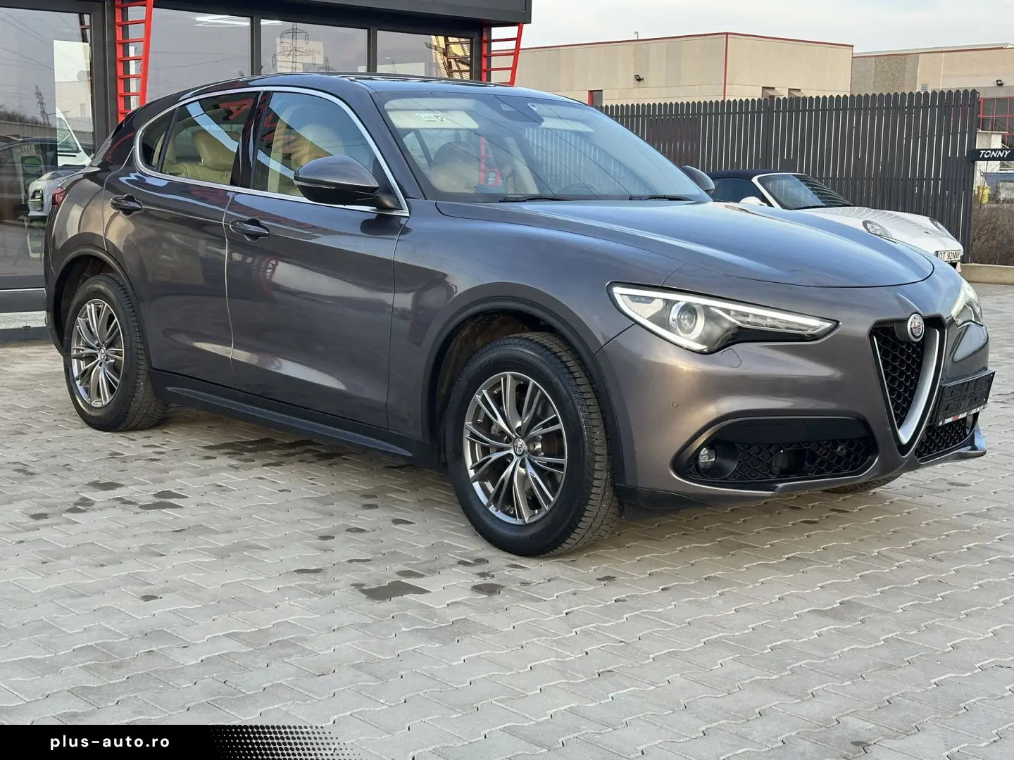 Alfa-Romeo Stelvio