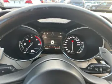 Alfa-Romeo Stelvio