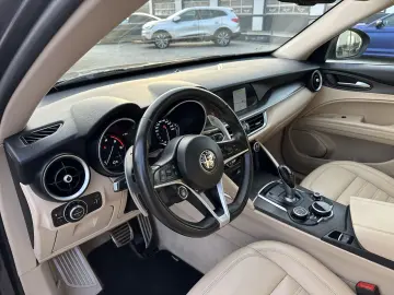 Alfa-Romeo Stelvio