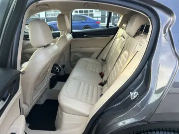 Alfa-Romeo Stelvio