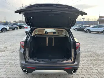 Alfa-Romeo Stelvio