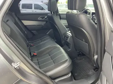Land-Rover Range-Rover-Velar