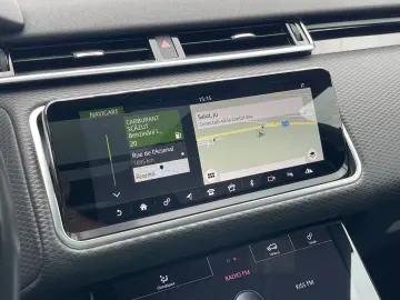Land-Rover Range-Rover-Velar