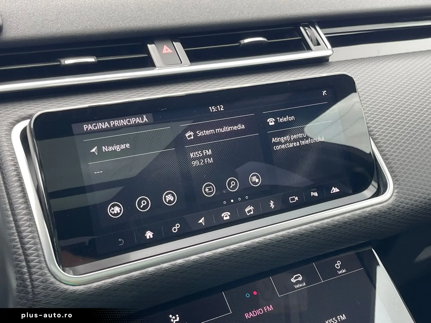 Land-Rover Range-Rover-Velar