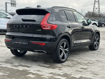 Volvo Xc-40