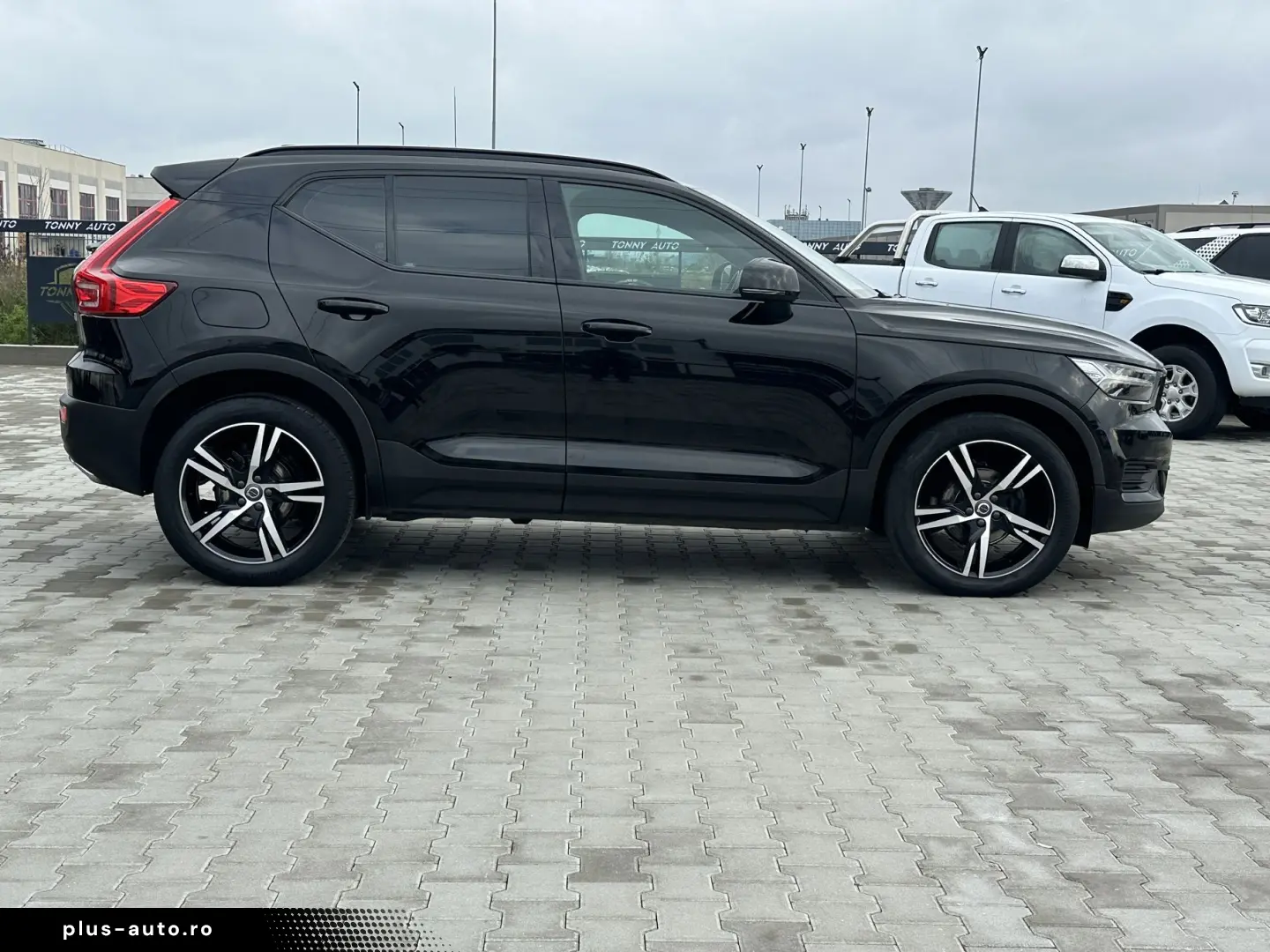 Volvo Xc-40