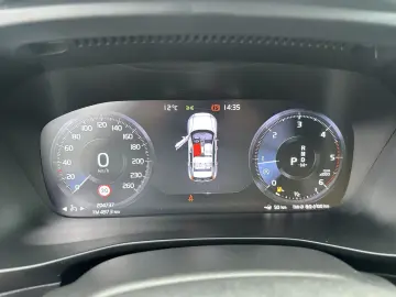Volvo Xc-40