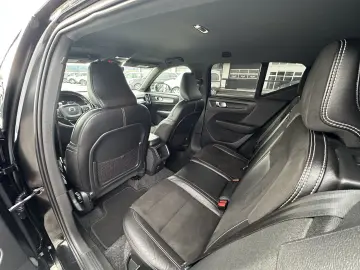 Volvo Xc-40