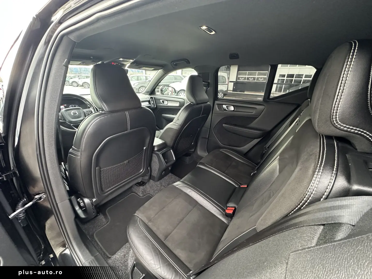 Volvo Xc-40