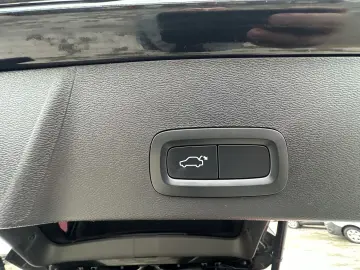Volvo Xc-40