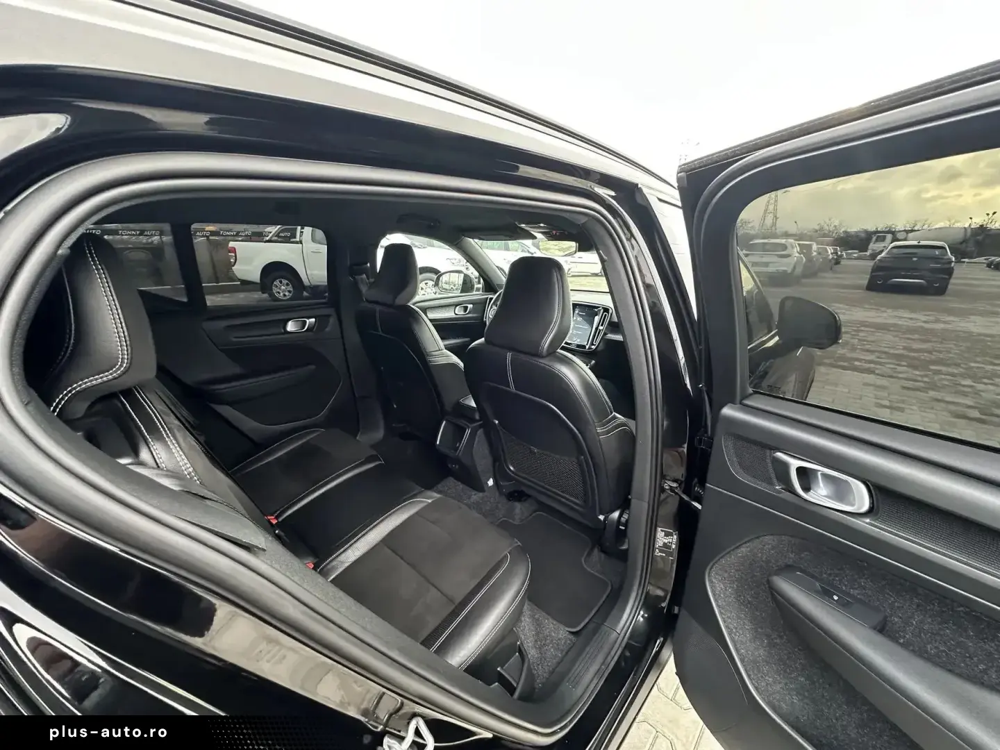 Volvo Xc-40
