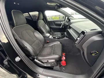 Volvo Xc-40