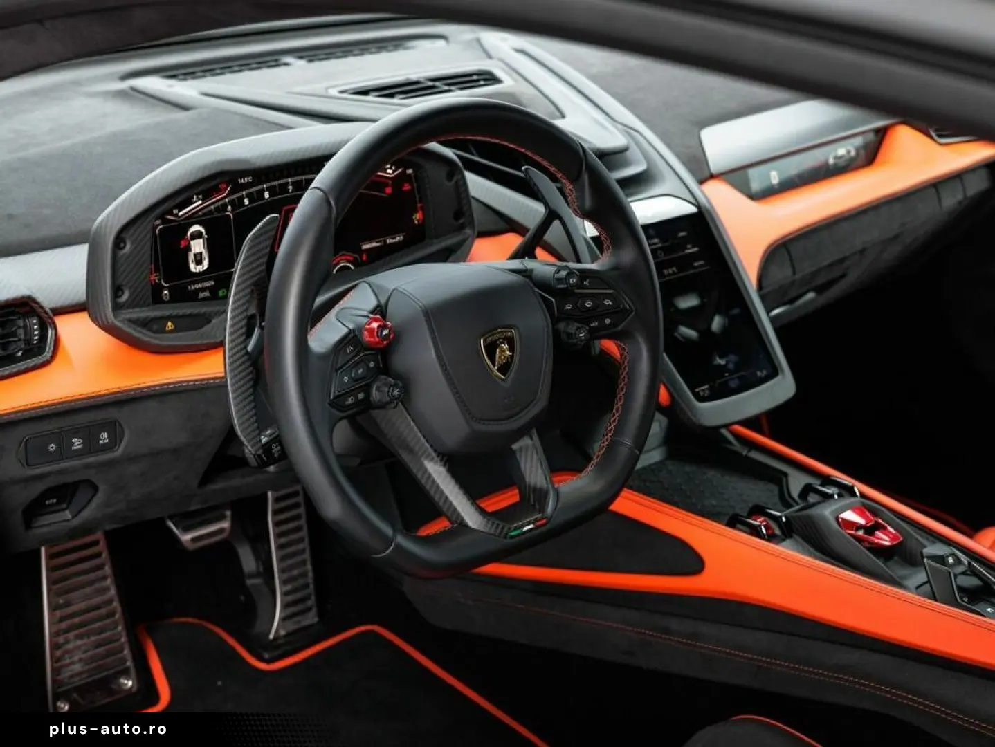 LAMBORGHINI Revuelto V12 Hybrid   e-DCT   1015 PS