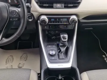 Toyota Rav-4