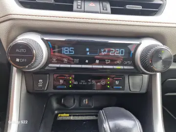 Toyota Rav-4