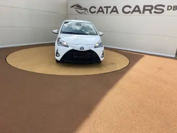 Toyota Yaris 1.5VVT  100CP Front Assist  Camera  Navi Scaune