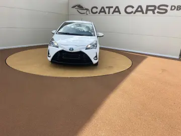 Toyota Yaris 1.5VVT  100CP Front Assist  Camera  Navi Scaune