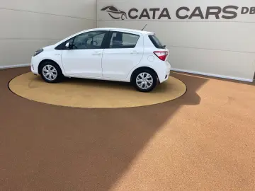 Toyota Yaris 1.5VVT  100CP Front Assist  Camera  Navi Scaune