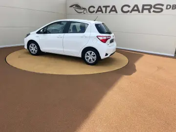 Toyota Yaris 1.5VVT  100CP Front Assist  Camera  Navi Scaune