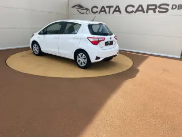 Toyota Yaris 1.5VVT  100CP Front Assist  Camera  Navi Scaune