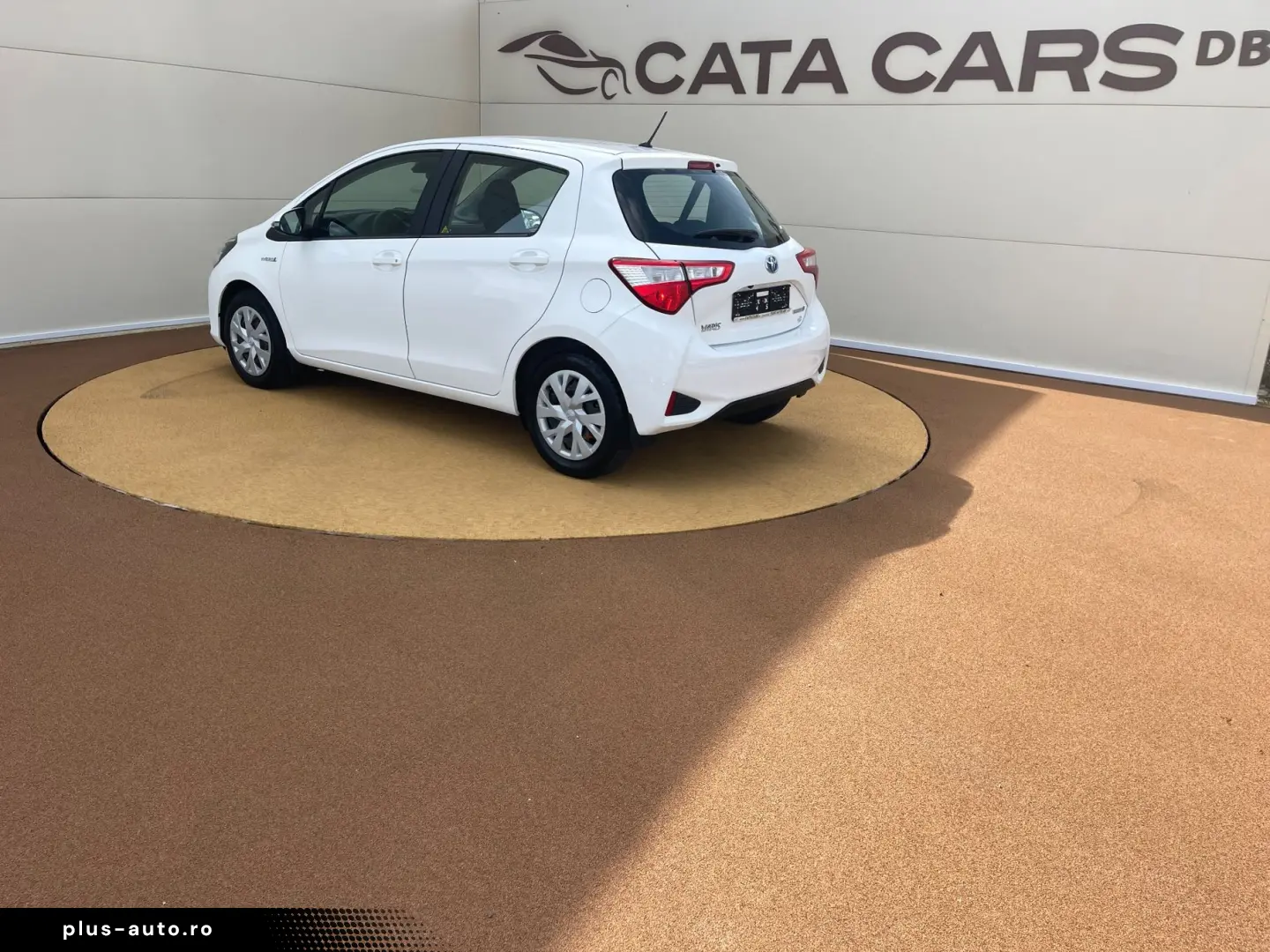 Toyota Yaris 1.5VVT  100CP Front Assist  Camera  Navi Scaune