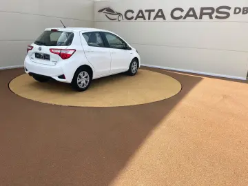 Toyota Yaris 1.5VVT  100CP Front Assist  Camera  Navi Scaune