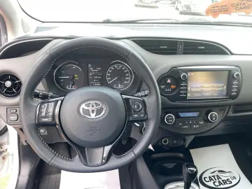 Toyota Yaris 1.5VVT  100CP Front Assist  Camera  Navi Scaune