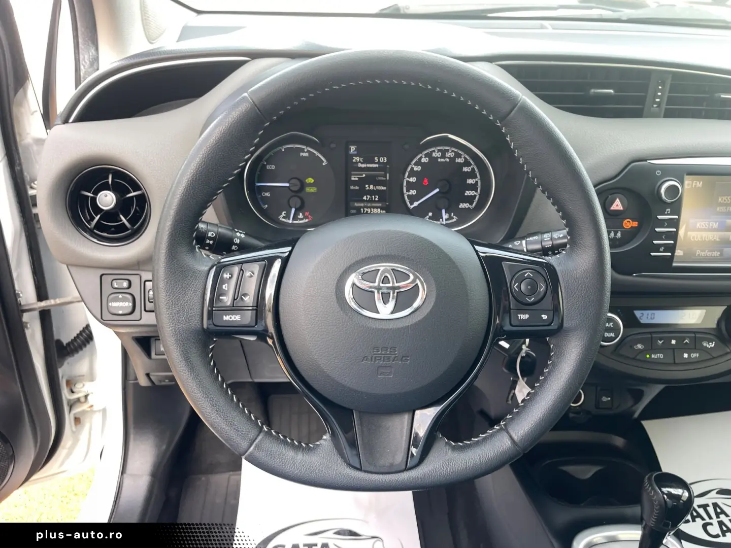 Toyota Yaris 1.5VVT  100CP Front Assist  Camera  Navi Scaune