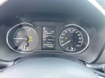 Toyota Yaris 1.5VVT  100CP Front Assist  Camera  Navi Scaune