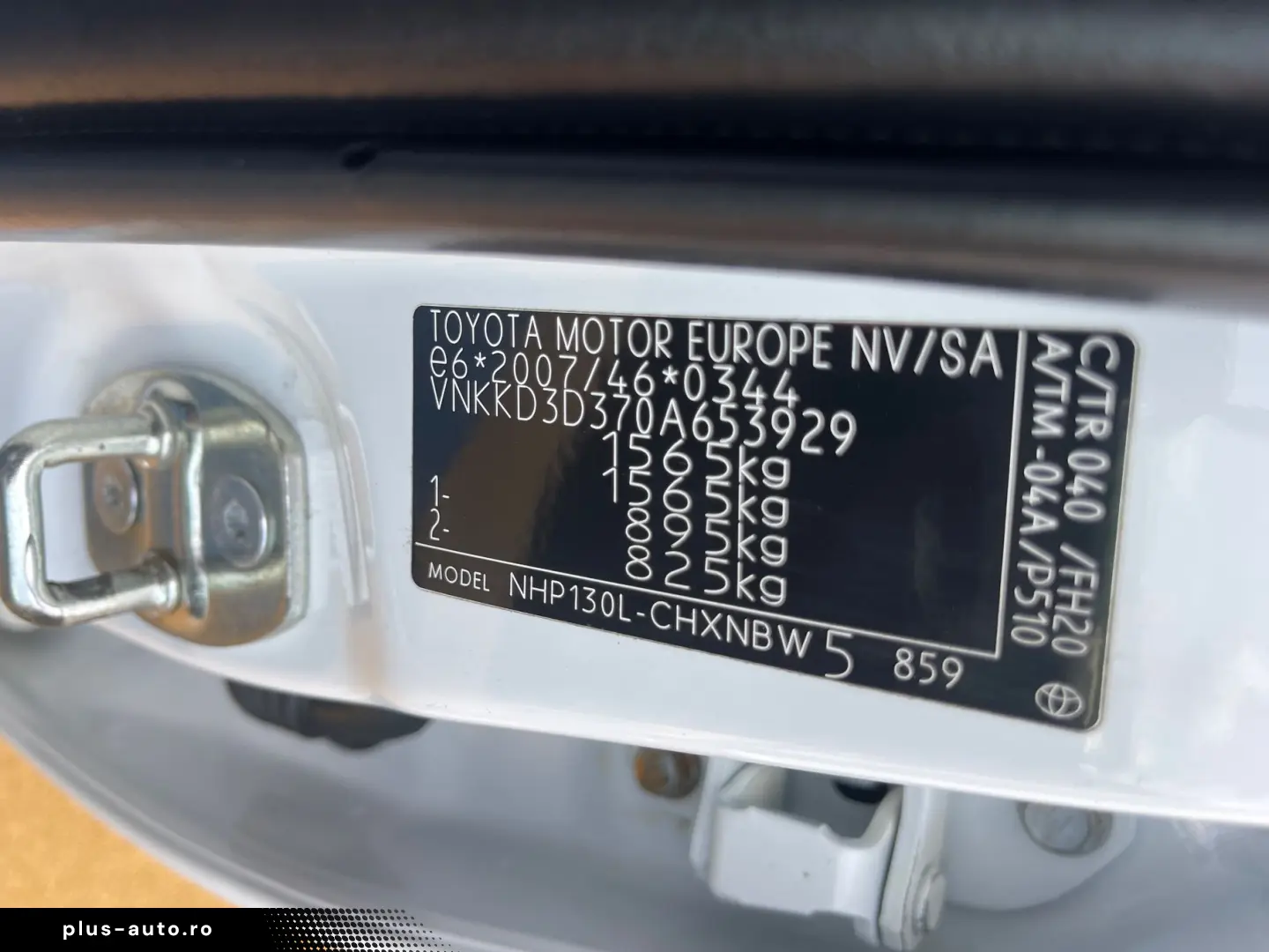 Toyota Yaris 1.5VVT  100CP Front Assist  Camera  Navi Scaune