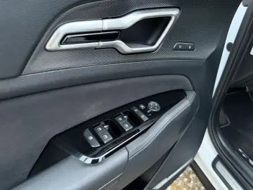Kia Sportage 1.6 GT-Line Premium 4WD Plug-in Hybrid   Credit