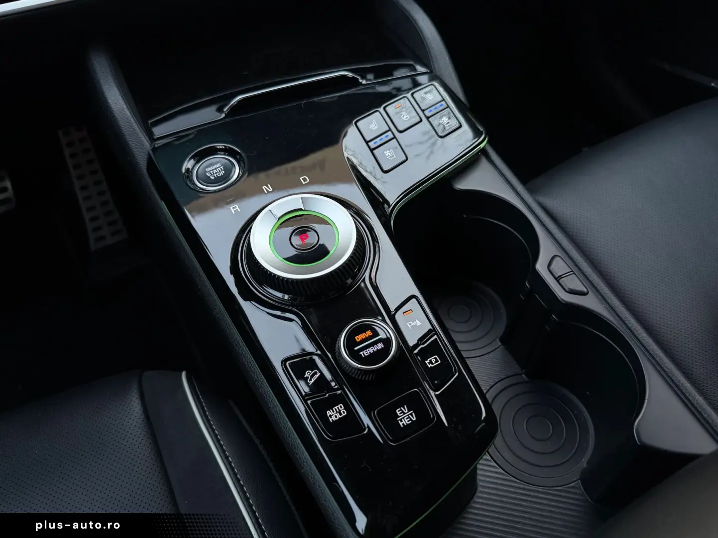 Kia Sportage 1.6 GT-Line Premium 4WD Plug-in Hybrid   Credit