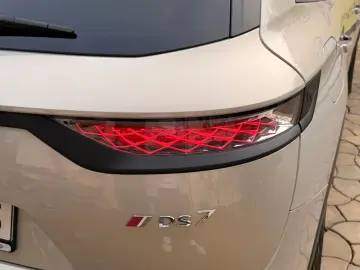Ds-Automobiles Dsa-Ds7-Crossback