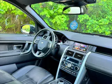 Land Rover Discovery Sport 2.0 l TD4 HSE Luxury Aut