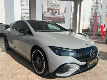 MERCEDES-BENZ EQE 43 AMG 4M Pano-Dach Distronic Memo&hellip;