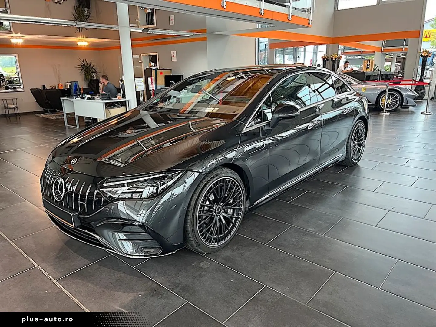MERCEDES-BENZ EQE AMG 43 4Matic