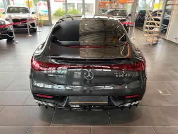 MERCEDES-BENZ EQE AMG 43 4Matic
