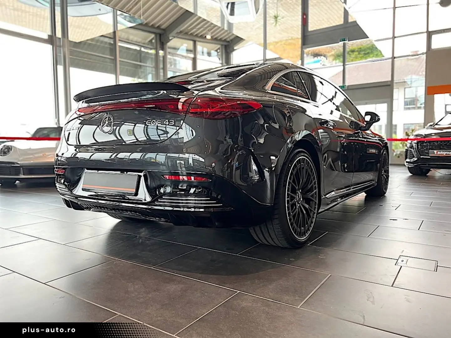 MERCEDES-BENZ EQE AMG 43 4Matic