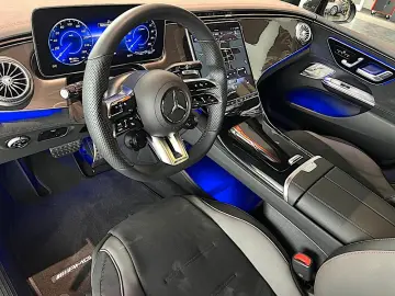 MERCEDES-BENZ EQE AMG 43 4Matic
