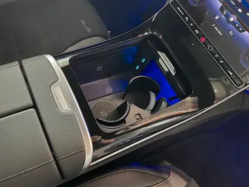 MERCEDES-BENZ EQE AMG 43 4Matic