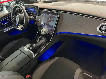 MERCEDES-BENZ EQE AMG 43 4Matic