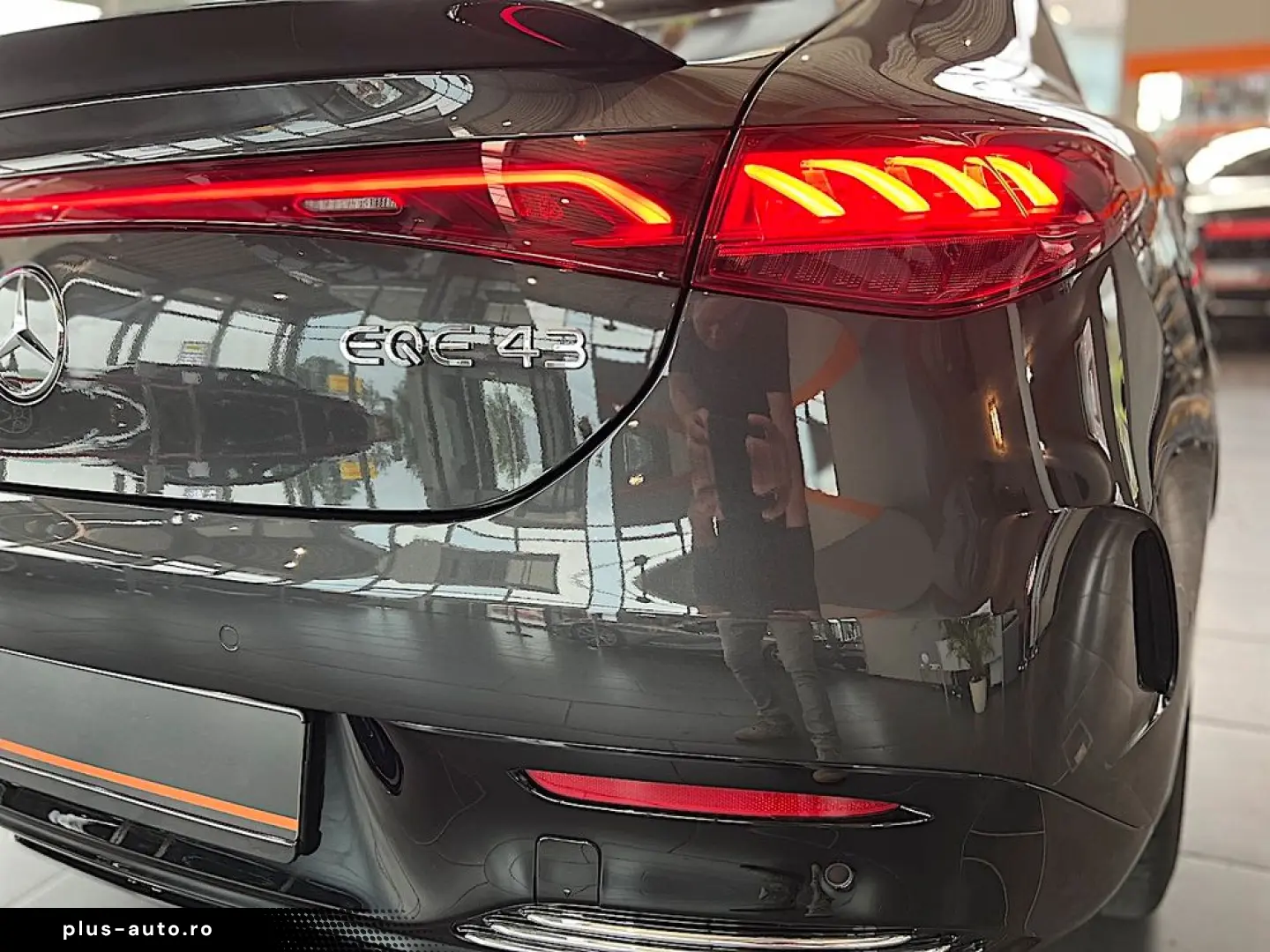 MERCEDES-BENZ EQE AMG 43 4Matic