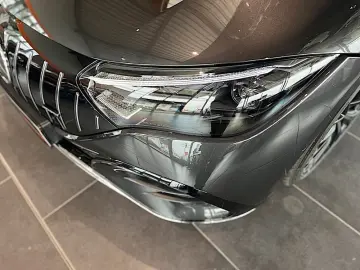 MERCEDES-BENZ EQE AMG 43 4Matic