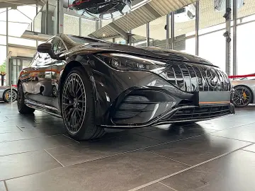 MERCEDES-BENZ EQE AMG 43 4Matic