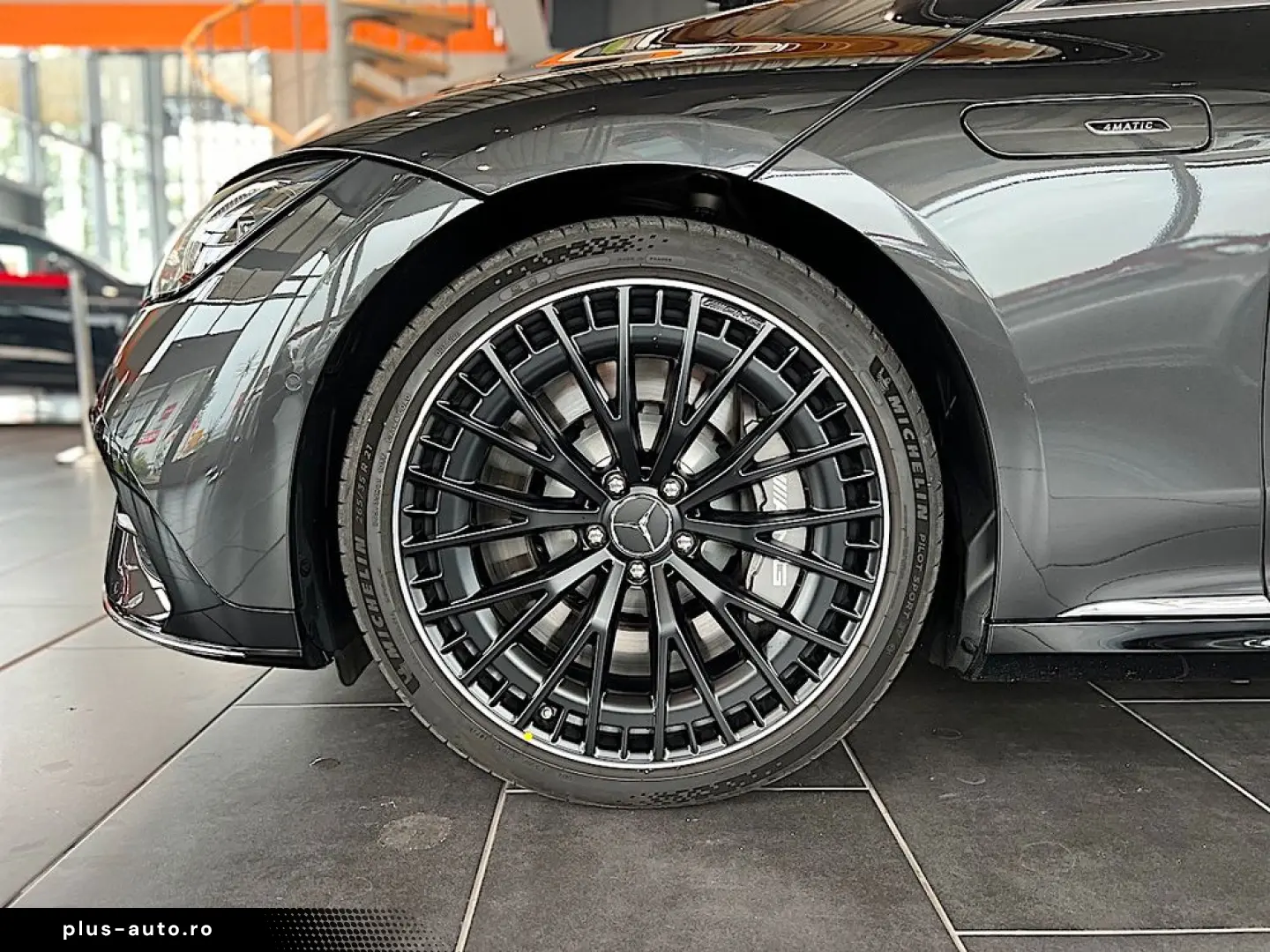 MERCEDES-BENZ EQE AMG 43 4Matic