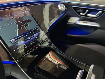 MERCEDES-BENZ EQE AMG 43 4Matic