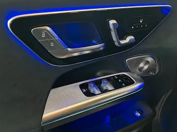 MERCEDES-BENZ EQE AMG 43 4Matic